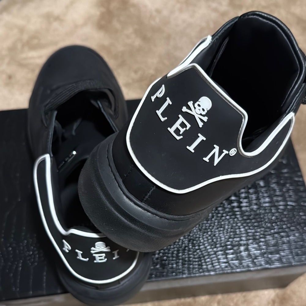 Philipp Plein Black Sneakers